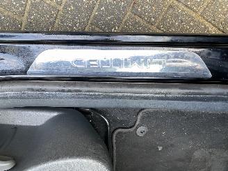 Renault Clio 0.9 TCe Limited gereserveerd picture 25