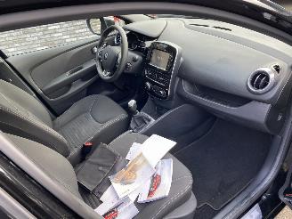 Renault Clio 0.9 TCe Limited gereserveerd picture 14
