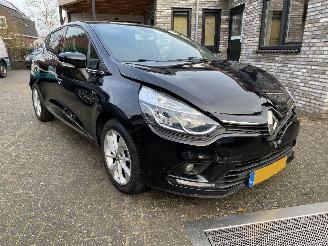 Renault Clio 0.9 TCe Limited gereserveerd picture 2