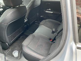 Mercedes EQA 250+ AMG Line Pano Limited 71 KWh picture 12