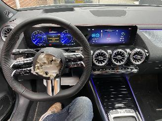 Mercedes EQA 250+ AMG Line Pano Limited 71 KWh picture 3