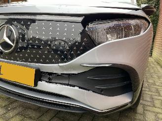 Mercedes EQA 250+ AMG Line Pano Limited 71 KWh picture 18