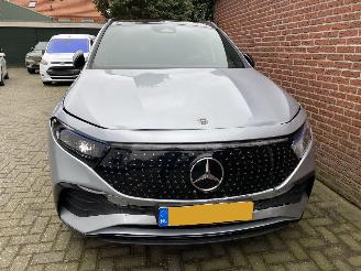 Mercedes EQA 250+ AMG Line Pano Limited 71 KWh picture 50