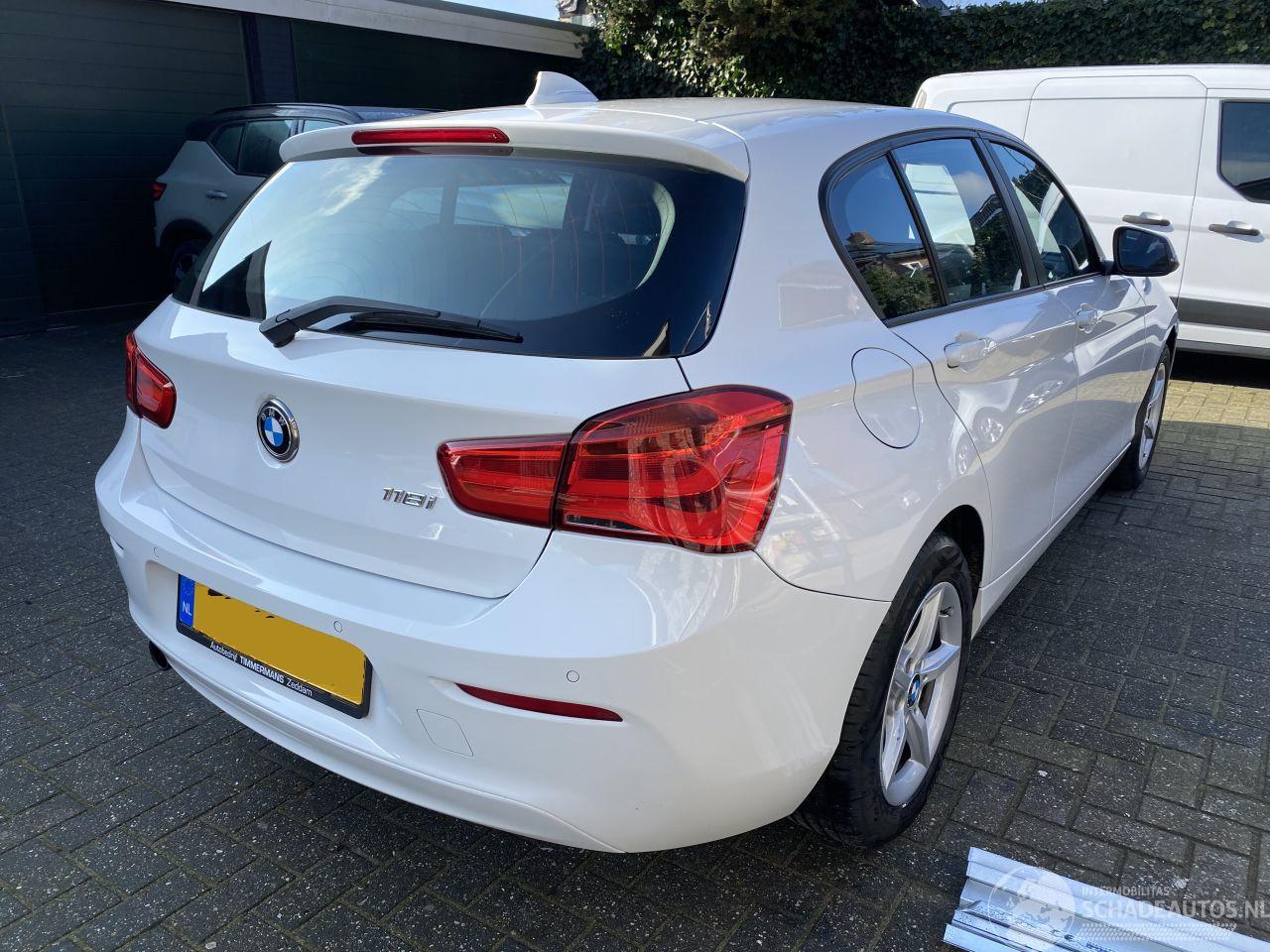 BMW 1-serie 118i 5drs Vaste Prijs