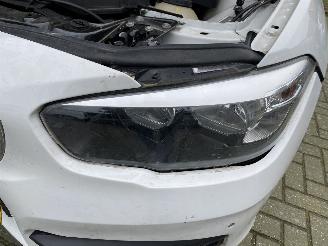 BMW 1-serie 118i 5drs picture 25