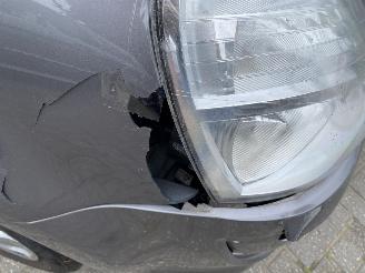 Renault Modus Automaat 1.6 82KW picture 36