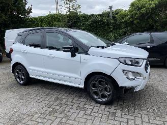 Damaged car Ford EcoSport ST-Line Black 1.0 EcoBoost Automaat 2019/8