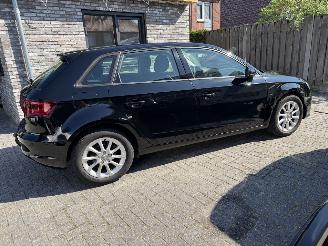 Audi A3 Automaat SPORTBACK 1.2 TFSI Attraction 5drs vaste prijs picture 6