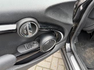 Mini Cooper Automaat 1.5 Chilli/Mary-Lebone Vaste prijs picture 40