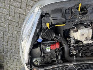 Ford Fiesta 1.0 EcoBoost Titanium bron finnik picture 24