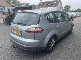 Ford S-Max 2.5 Turbo / 7 persoons picture 5