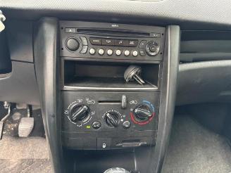 Peugeot 207 207/207+ (WA/WC/WM), Hatchback, 2006 / 2015 1.4 16V VTi picture 18