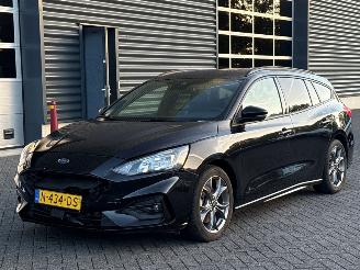 Unfallwagen Ford Focus ST-Line 1.0 EcoBoost 12V Hybrid 125 Combi/o  Elektrisch Benzine 999cc 92kW (125pk) 2021/9
