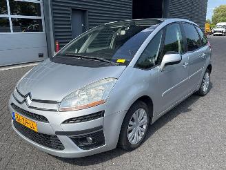 damaged passenger cars Citroën C4 PICASSO 2008/2