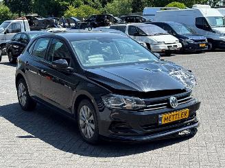 Unfallwagen Volkswagen Polo 1.0 TSI 12V Hatchback 4Dr Benzine 999cc 70kW (95pk) FWD 2019/12