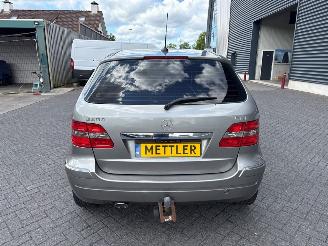 Mercedes B-klasse 2.0 B-200 CDI 16V Hatchback  Diesel 1.991cc 103kW (140pk) FWD picture 4