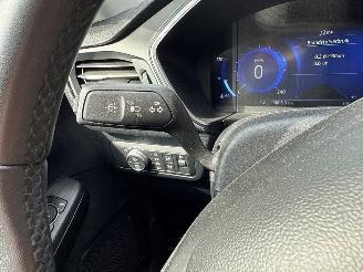 Ford Kuga 1.5 EcoBoost 12V 120 SUV  Benzine 1.496cc 88kW (120pk) FWD picture 27