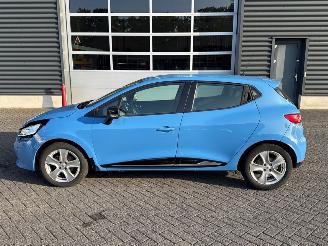 Renault Clio 0.9 Energy TCE 90 12V Hatchback 4Dr Benzine 898cc 66kW (90pk) FWD picture 2