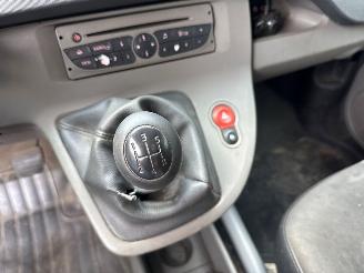 Renault Kangoo 1.5 dCi 90 FAP Bestel  Diesel 1.461cc 66kW (90pk) FWD 2009 picture 18