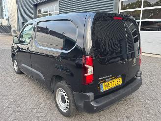 Peugeot Partner 1.5 BlueHDi 75 Bestel  Diesel 1.499cc 55kW picture 3