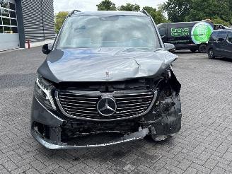 Mercedes V-klasse EQV 300 AMG MPV  Elektrisch  150kW (204pk) FWD 2020-06 picture 11