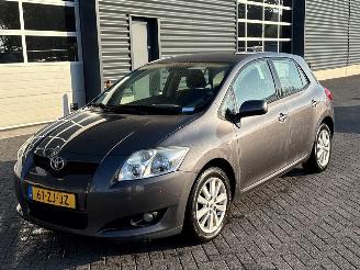Unfallwagen Toyota Auris 1.6 Dual VVT-i 16V Hatchback  Benzine 1.598cc 91kW (124pk) FWD 2008/2