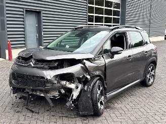 skadebil auto Citroën C3 Aircross 1.2 e-THP PureTech 130 SUV  Benzine 1.199cc 96kW (131pk) FWD 2020/11