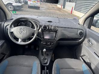 Dacia Lodgy 1.2 TCE 16V MPV  Benzine 1.198cc 85kW (116pk) FWD 7 persoons picture 13