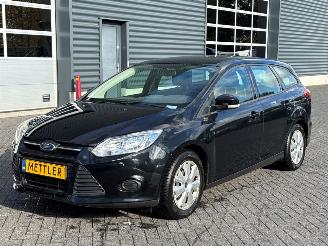 Unfallwagen Ford Focus 1.6 SCTi 16V Combi/o  Benzine 1.596cc 110kW (150pk) FWD 2012/1