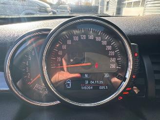 Mini Cooper S 2.0 16V Cooper S Hatchback 2Dr Benzine 1.998cc 141kW (192pk) FWD picture 14