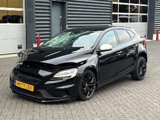 škoda osobní automobily Volvo V-40 2.0 D2 16V Hatchback 4Dr Diesel 1.969cc 88kW (120pk) FWD 2017/4