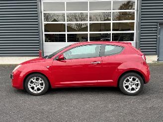 Alfa Romeo MiTo 1.3 JTDm 16V Eco Hatchback  Diesel 1.248cc 62kW (84pk) FWD picture 2