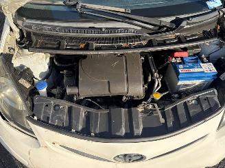 Toyota Aygo 1.0 12V VVT-i Hatchback  Benzine 998cc 50kW (68pk) FWD picture 9