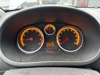 Opel Corsa 1.2 16V Hatchback  Benzine 1.229cc 63kW (86pk) FWD picture 13