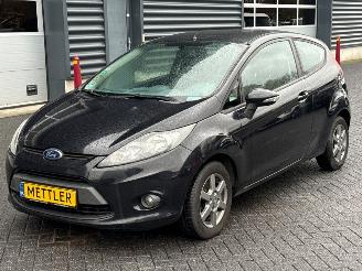 Schadeauto Ford Fiesta 1.25 16V Hatchback  Benzine 1.242cc 60kW (82pk) FWD 2009/2