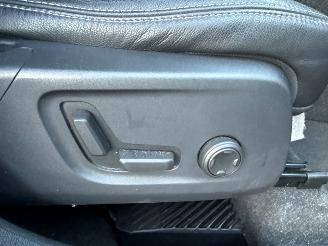 Volvo XC40 2.0 T4 Geartronic 16V SUV  Benzine 1.969cc 140kW (190pk) picture 24