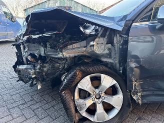 Volvo XC40 2.0 T4 Geartronic 16V SUV  Benzine 1.969cc 140kW (190pk) picture 9