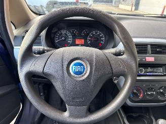 Fiat Grande Punto 1.4 Hatchback  Benzine 1.368cc 57kW (77pk) FWD picture 12