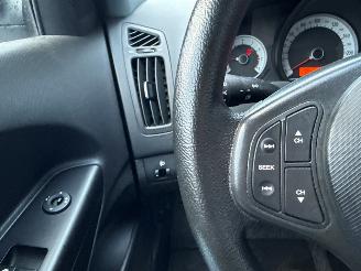 Kia Cee d 1.4 16V Combi/o  Benzine 1.396cc 80kW (109pk) FWD picture 16