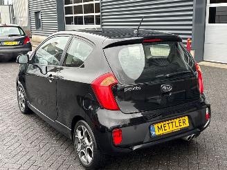 Kia Picanto 1.2 16V Hatchback  Benzine 1.248cc 63kW (86pk) FWD picture 3