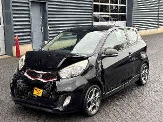 Vaurioauto  passenger cars Kia Picanto 1.2 16V Hatchback  Benzine 1.248cc 63kW (86pk) FWD 2012/1