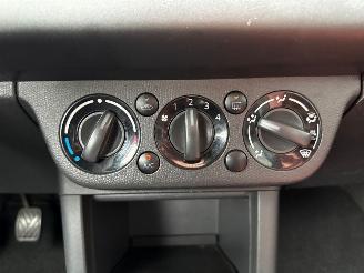 Suzuki Swift 1.3 VVT 16V Hatchback  Benzine 1.328cc 68kW (92pk) FWD picture 15