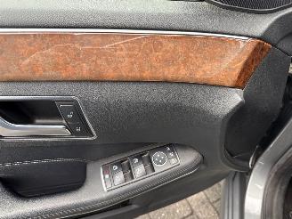 Mercedes E-klasse E-350 CGI V6 24V BlueEfficiency Sedan 4Dr Benzine 3.498cc 225kW (306pk) RWD picture 20