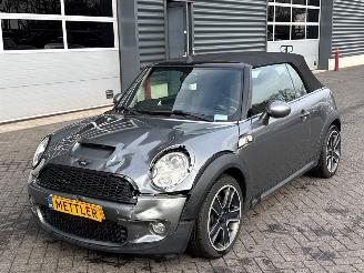 krockskadad bil auto Mini Cooper S 1.6 16V Cooper S Cabrio  Benzine 1.598cc 128kW (174pk) FWD 2010/6