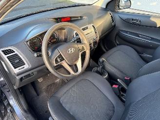 Hyundai I-20 1.2i 16V Hatchback  Benzine 1.248cc 57kW (77pk) FWD picture 11