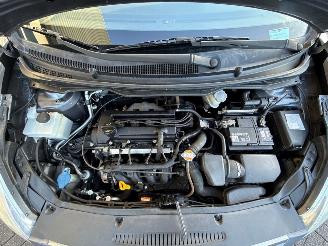 Hyundai I-20 1.2i 16V Hatchback  Benzine 1.248cc 57kW (77pk) FWD picture 21