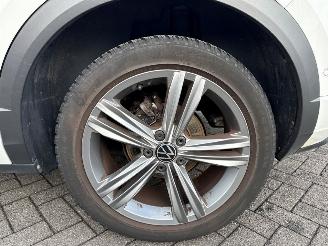 Volkswagen T-Roc R-Line 1.5 TSI 16V SUV  Benzine 1.498cc 110kW (150pk) FWD picture 25