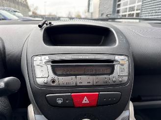 Citroën C1 1.0 12V Hatchback  Benzine 998cc 50kW (68pk) FWD picture 13