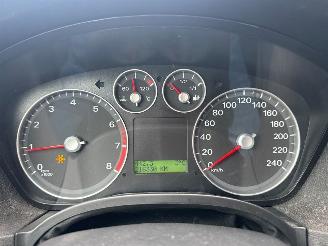 Ford Focus 1.6 16V Hatchback  Benzine 1.596cc 74kW (101pk) FWD picture 14