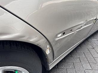 Mercedes E-klasse 3.2 E-320 CDI 24V Sedan 4Dr Diesel 3.222cc 150kW (204pk) RWD picture 25